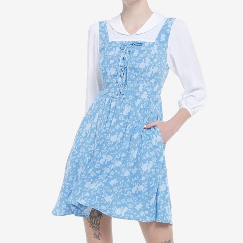 Disney Beauty‎ & The Beast Belle Village Dress Hot Topic Cosplay Costume